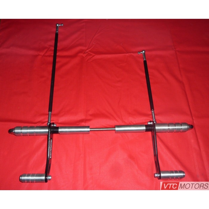 Yamaha XV7001100 forward controls